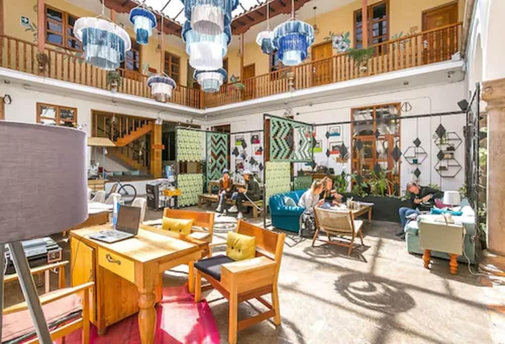 Socialtel Plaza De Armas 3*